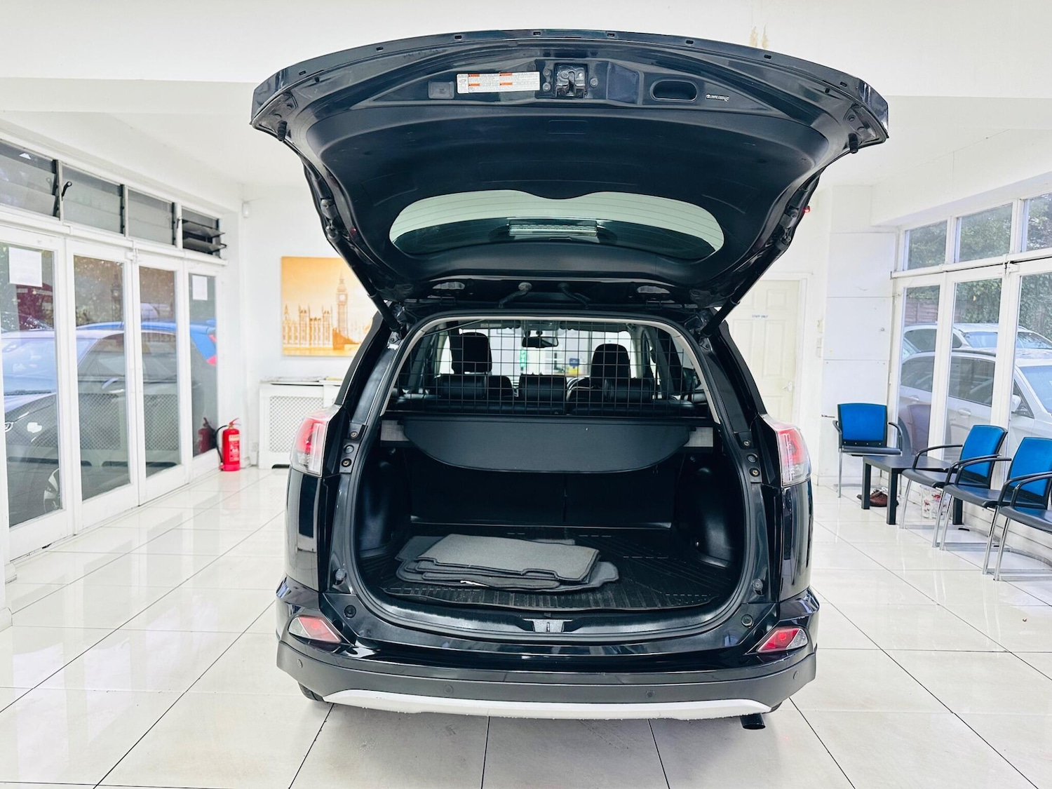 Used Toyota RAV4 2016 for sale - 76349888: Photo 7