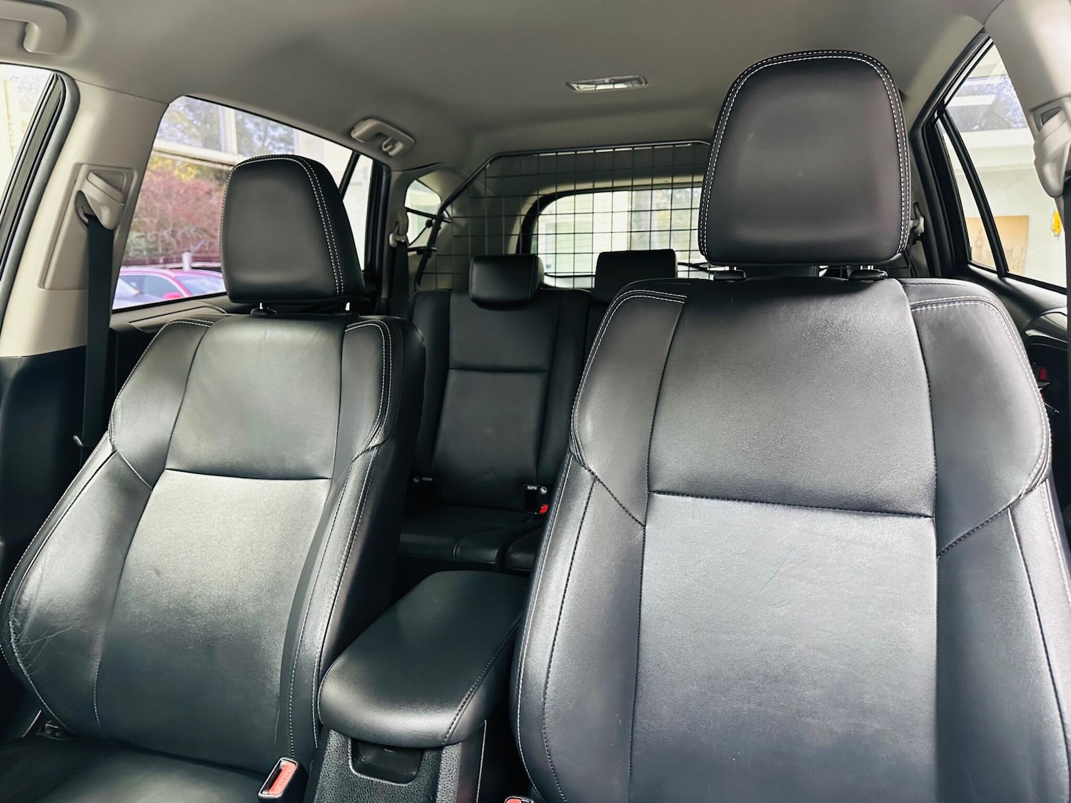 Used Toyota RAV4 2016 for sale - 76349888: Photo 8