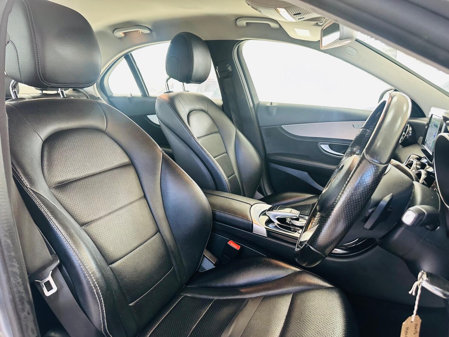 Used Mercedes-Benz C Class 2015 for sale - 78157803: Photo 16