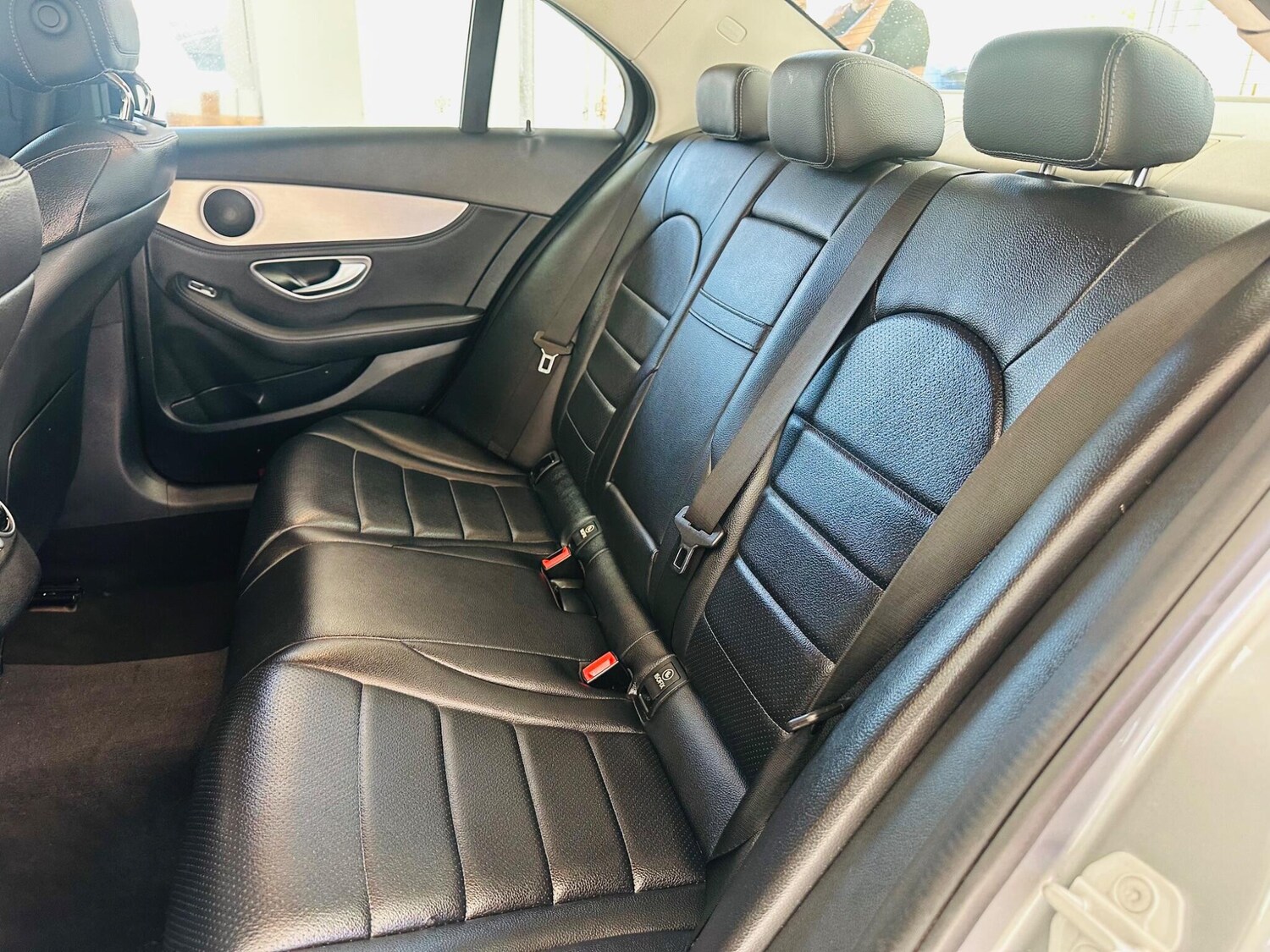 Used Mercedes-Benz C Class 2015 for sale - 78157803: Photo 31