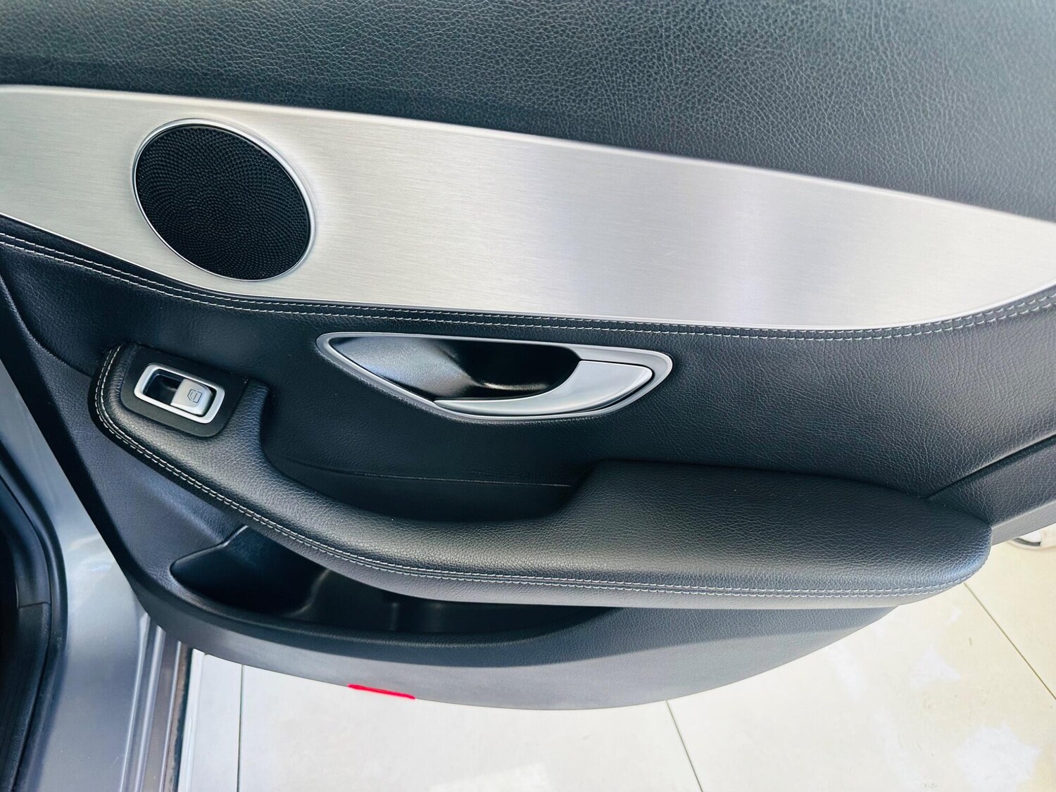 Used Mercedes-Benz C Class 2015 for sale - 78157803: Photo 40