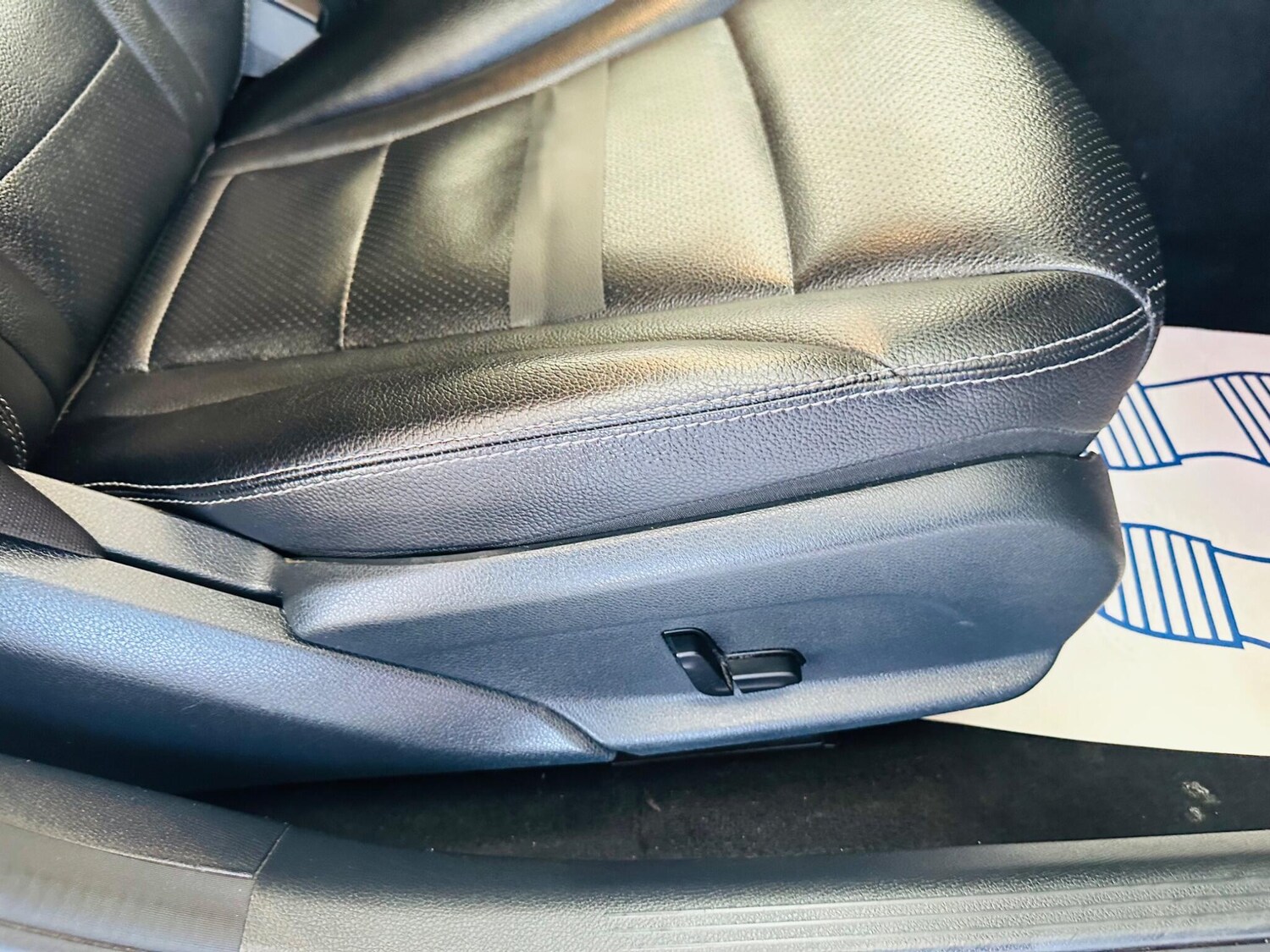 Used Mercedes-Benz C Class 2015 for sale - 78157803: Photo 44