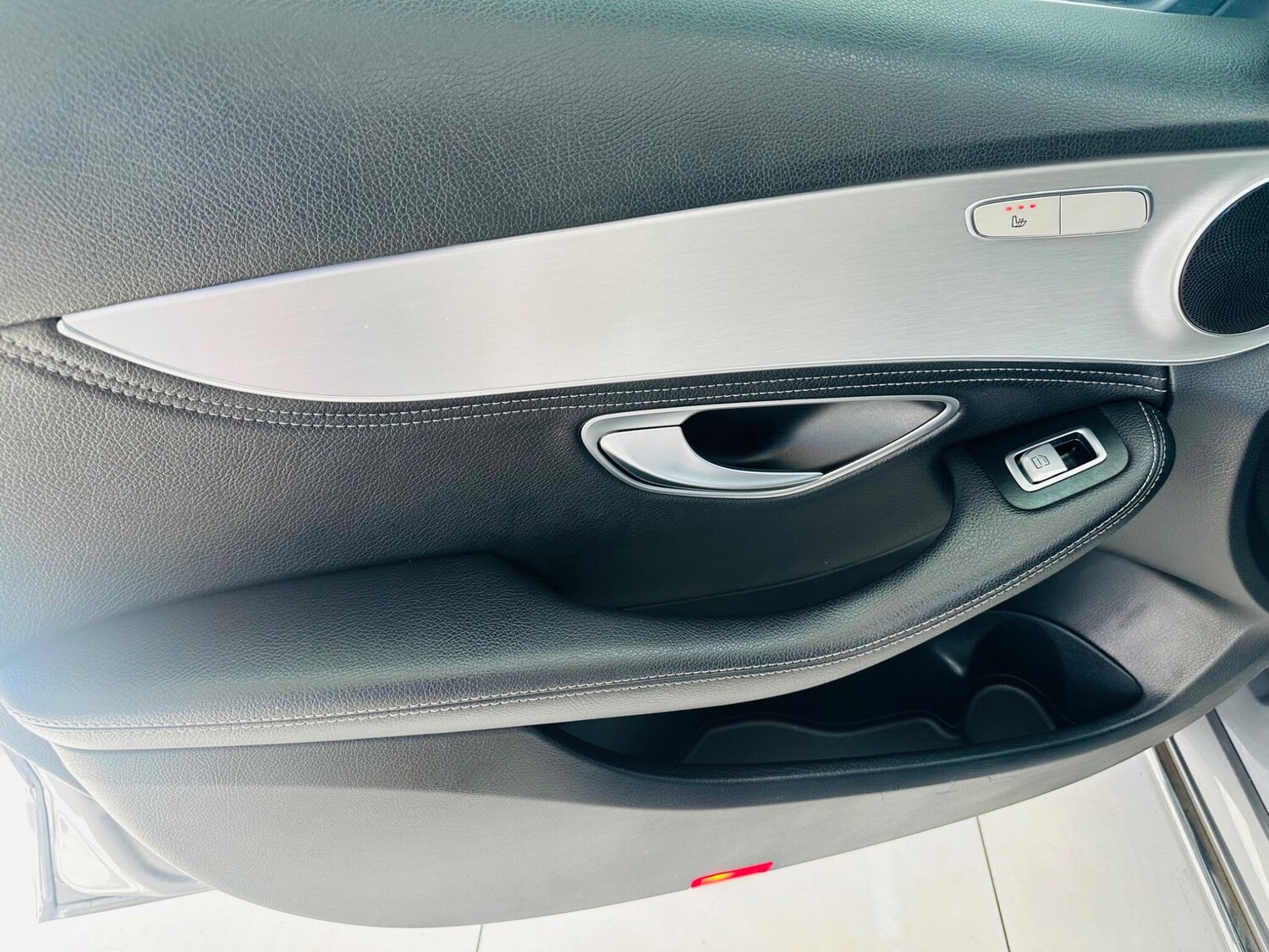 Used Mercedes-Benz C Class 2015 for sale - 78157803: Photo 48