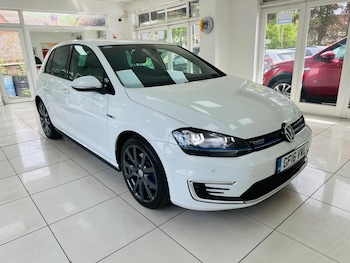 Used Volkswagen Golf 2016 for sale - 78503796: Photo