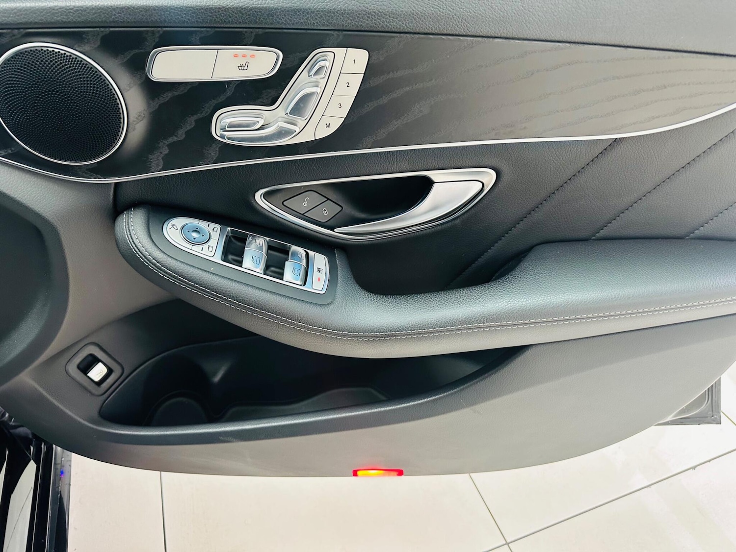 Used Mercedes-Benz C Class for sale - 77684247: Photo 25