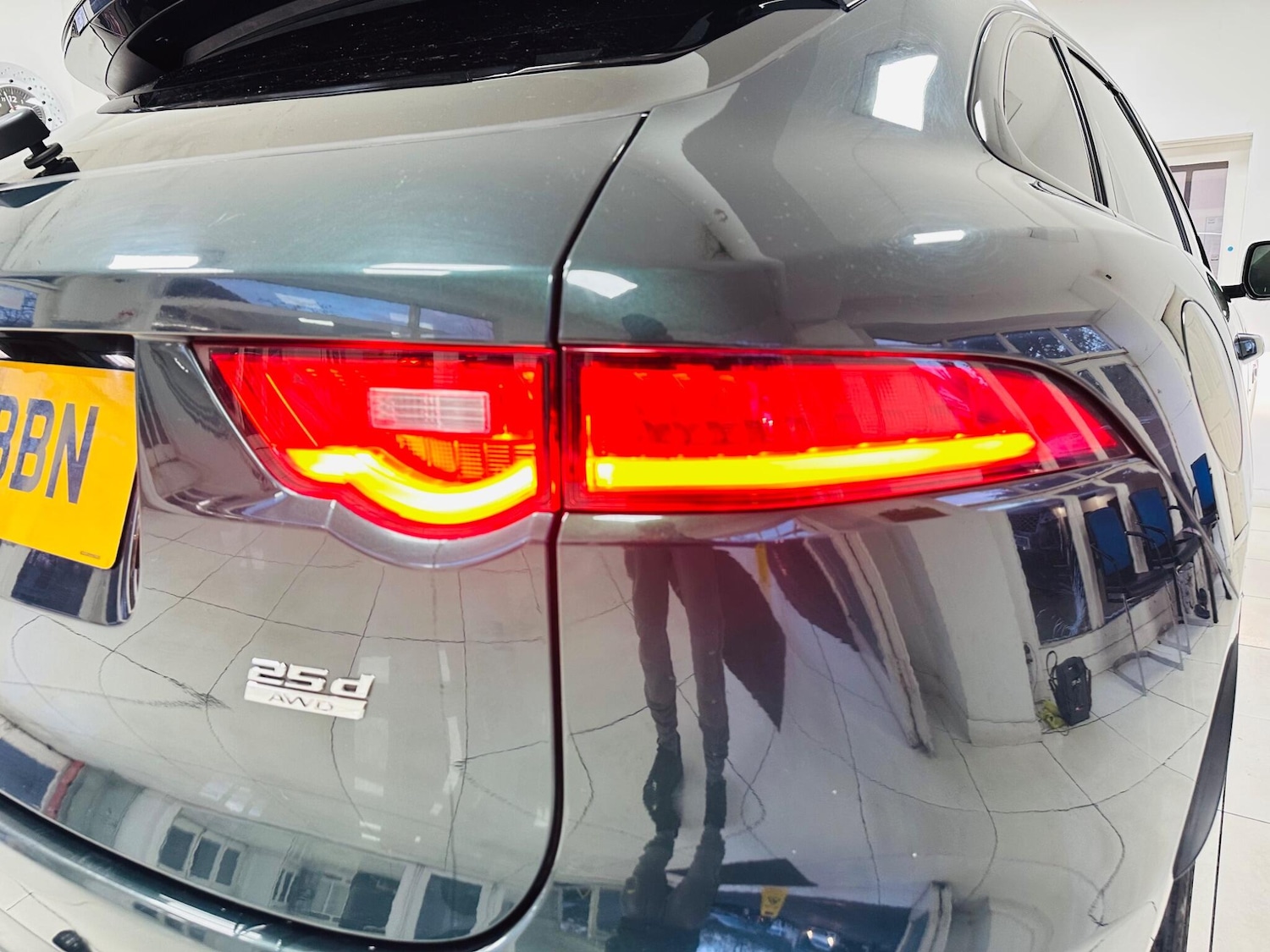 Used Jaguar F-Pace 2018 for sale - 77478849: Photo 13