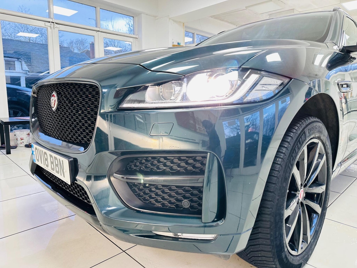 Used Jaguar F-Pace 2018 for sale - 77478849: Photo 18