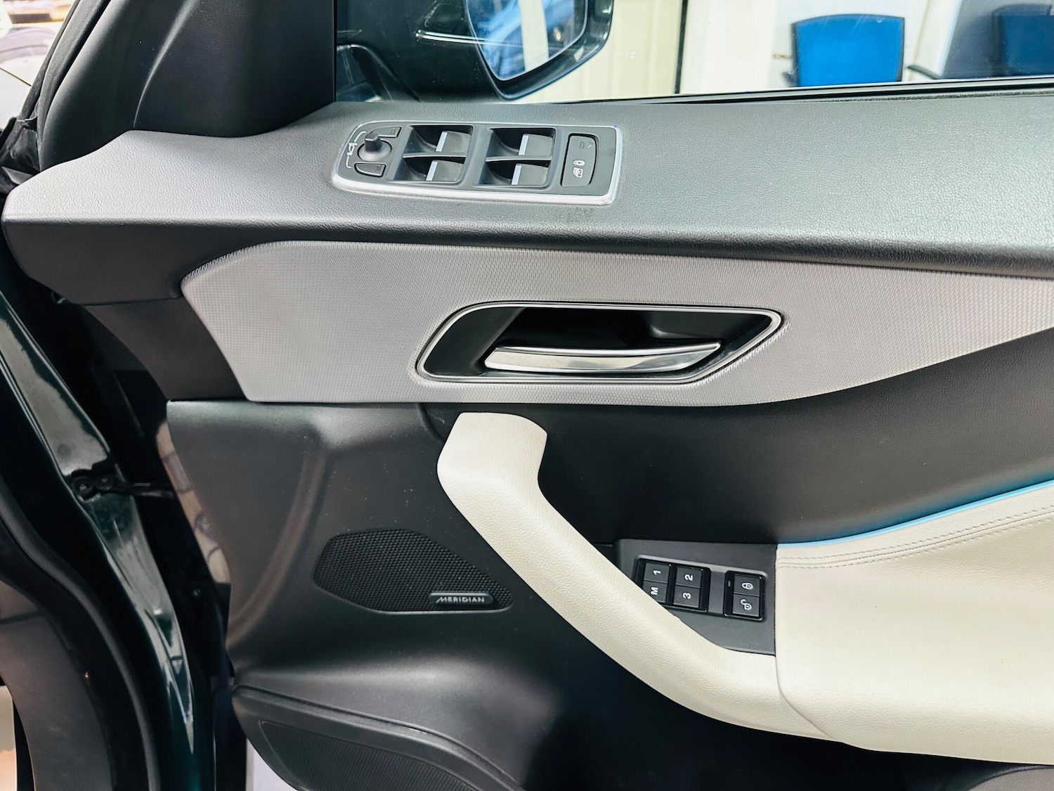 Used Jaguar F-Pace 2018 for sale - 77478849: Photo 24