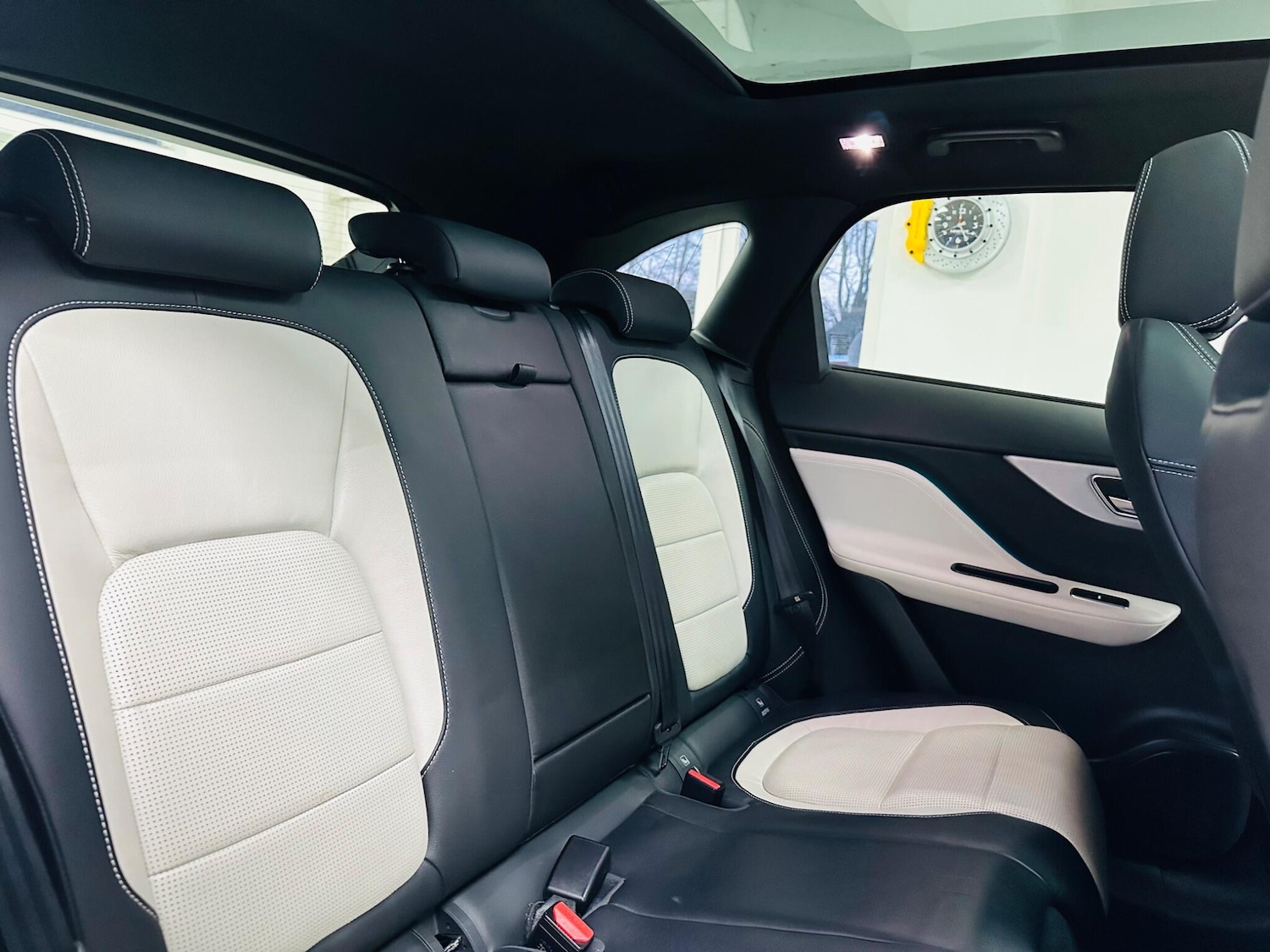 Used Jaguar F-Pace 2018 for sale - 77478849: Photo 34