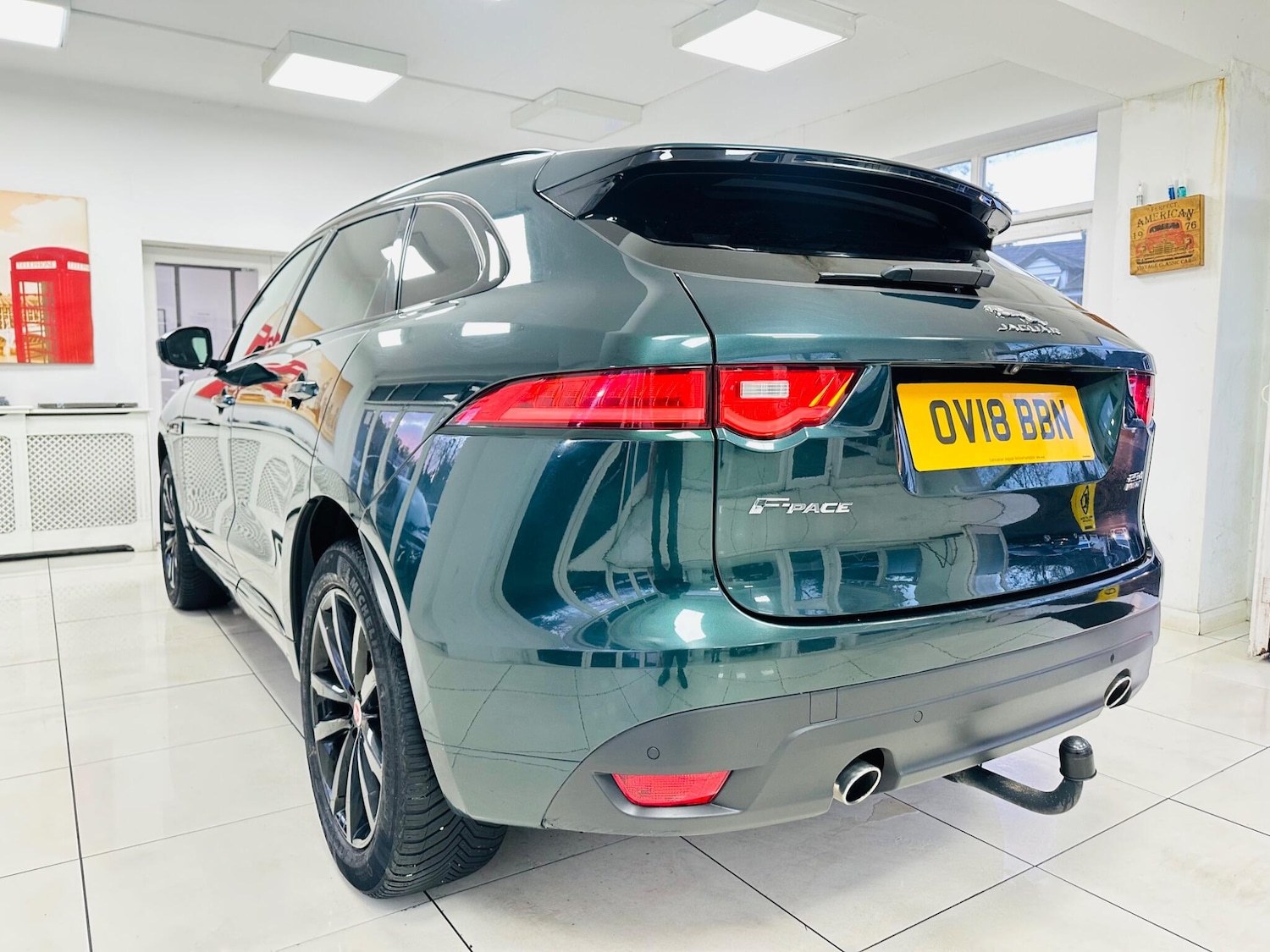 Used Jaguar F-Pace 2018 for sale - 77478849: Photo 6