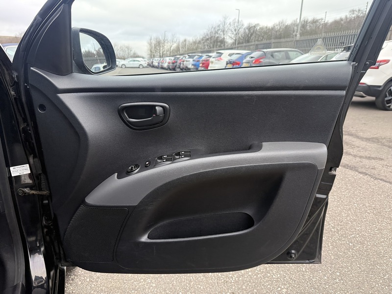 Used Hyundai i10 for sale - 77490699: Photo 14