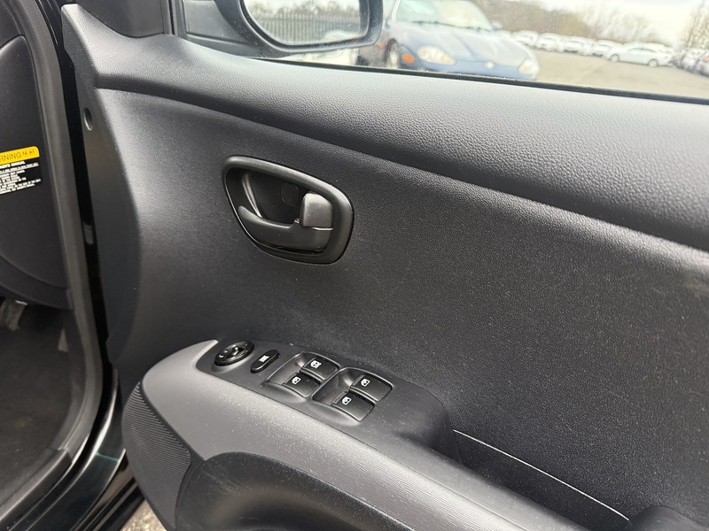 Used Hyundai i10 for sale - 77490699: Photo 15