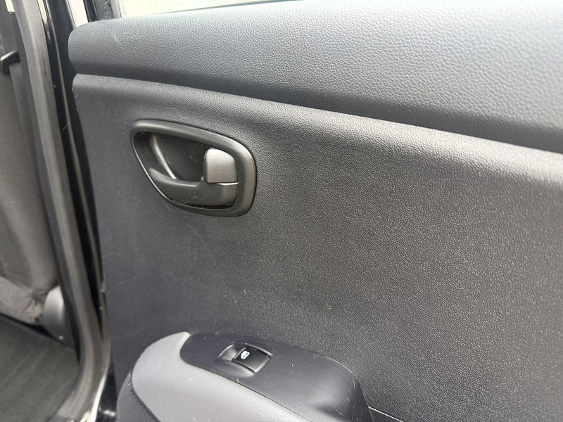 Used Hyundai i10 for sale - 77490699: Photo 27