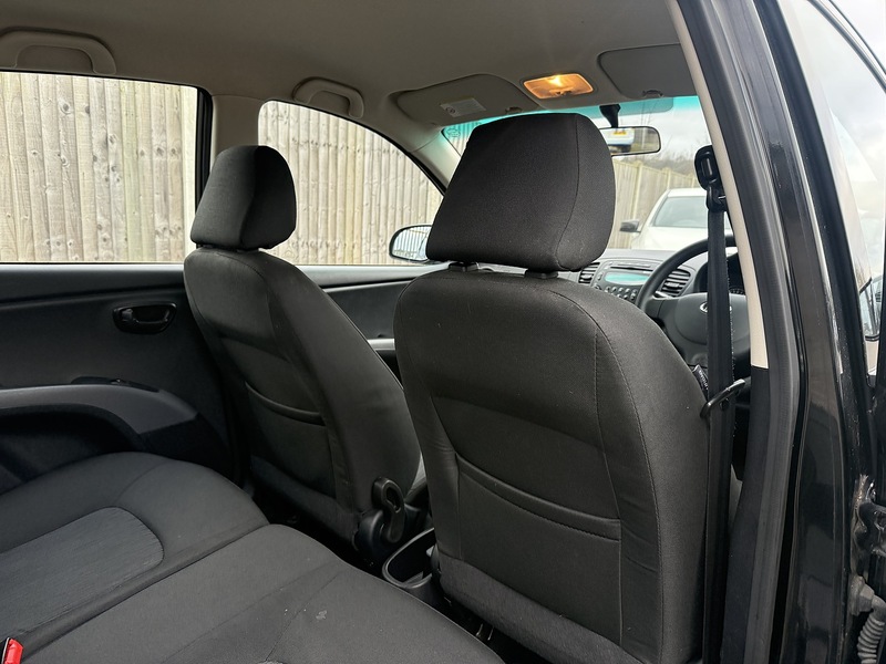 Used Hyundai i10 for sale - 77490699: Photo 31