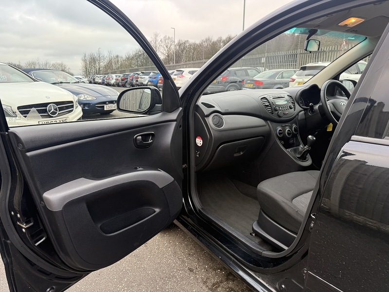 Used Hyundai i10 for sale - 77490699: Photo 40