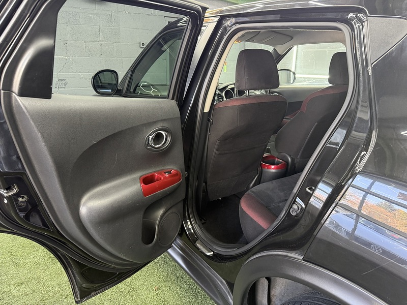 Used Nissan Juke 2011 for sale - 76407164: Photo 36