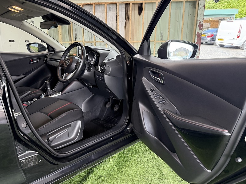 Used Mazda Mazda2 2015 for sale - 76194022: Photo 19