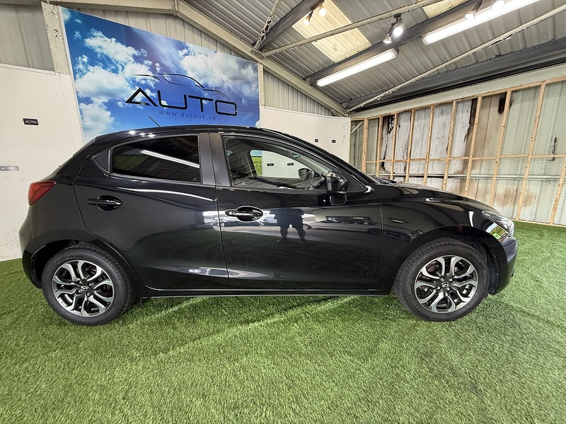 Used Mazda Mazda2 2015 for sale - 76194022: Photo 21