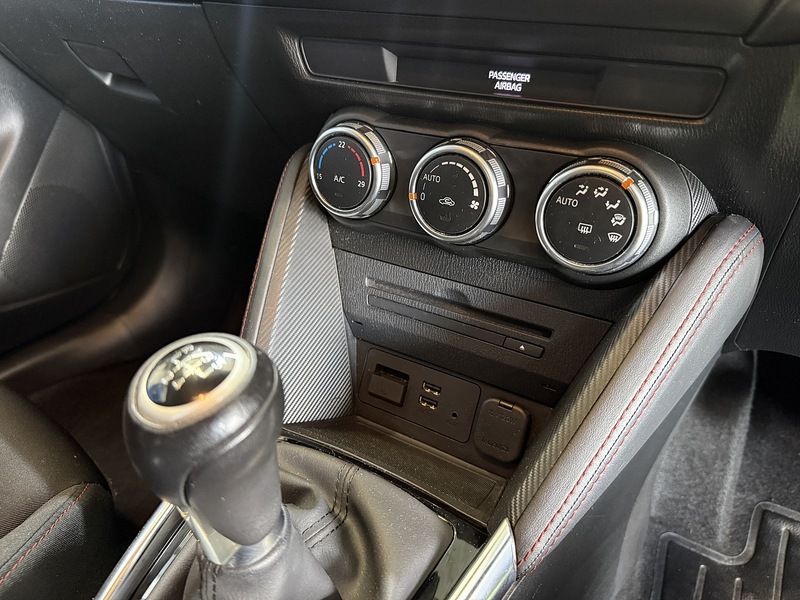 Used Mazda Mazda2 2015 for sale - 76194022: Photo 36