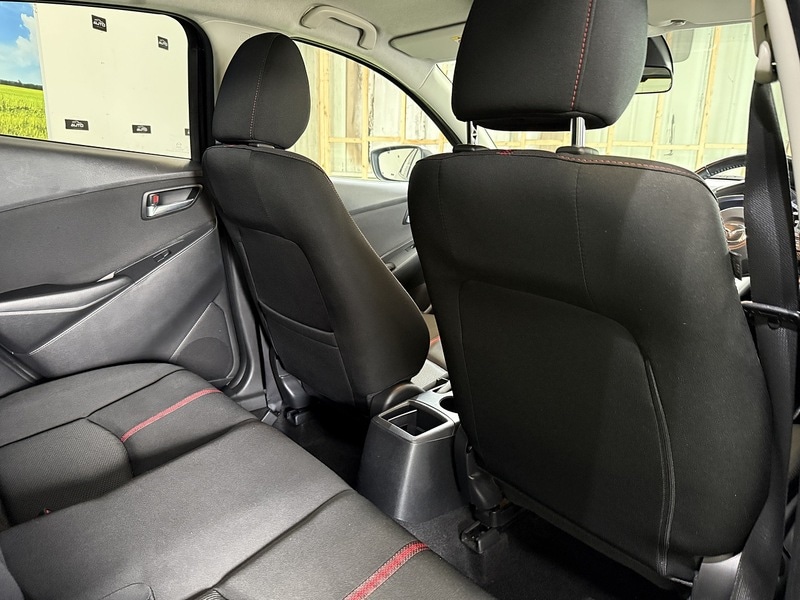 Used Mazda Mazda2 2015 for sale - 76194022: Photo 37