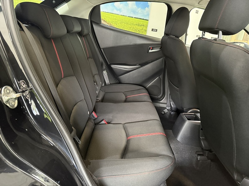 Used Mazda Mazda2 2015 for sale - 76194022: Photo 38