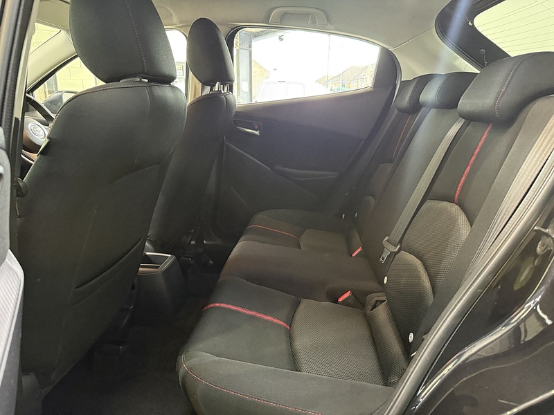 Used Mazda Mazda2 2015 for sale - 76194022: Photo 43