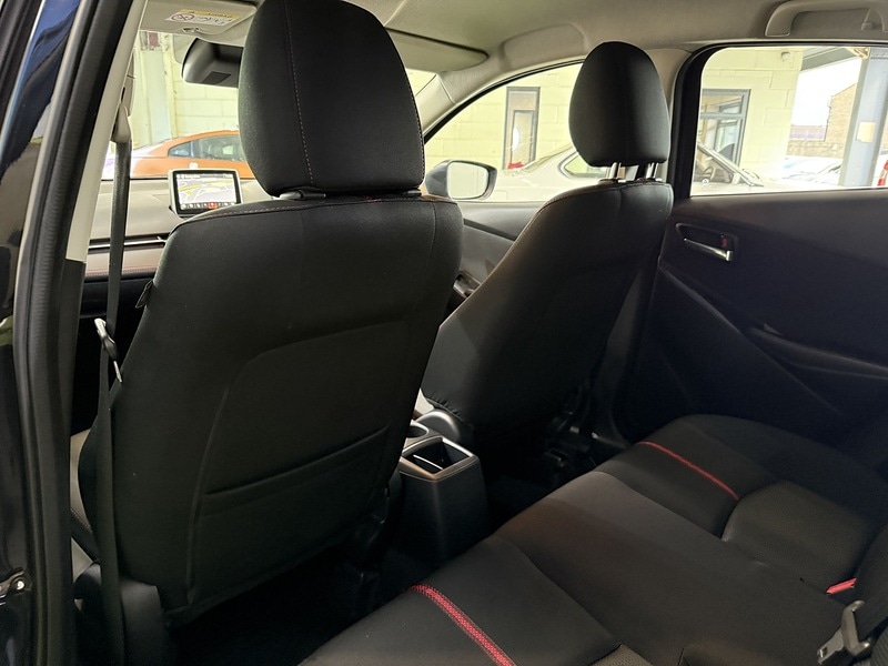 Used Mazda Mazda2 2015 for sale - 76194022: Photo 48