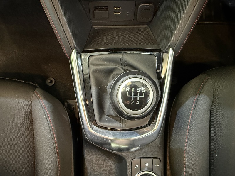 Used Mazda Mazda2 2015 for sale - 76194022: Photo 56