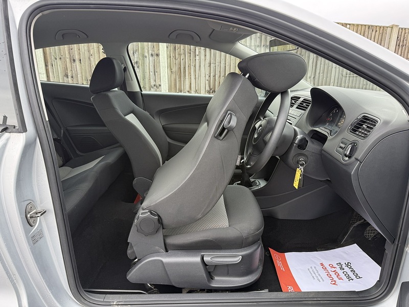 Used Volkswagen Polo 2013 for sale - 77276975: Photo 34