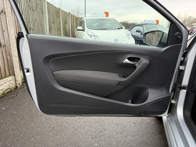 Used Volkswagen Polo 2013 for sale - 77276975: Photo 35