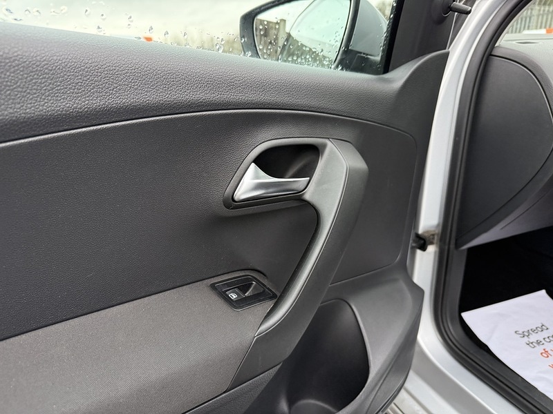 Used Volkswagen Polo 2013 for sale - 77276975: Photo 36