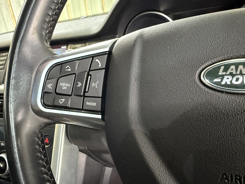 Used Land Rover Discovery Sport 2015 for sale - 76686771: Photo 28