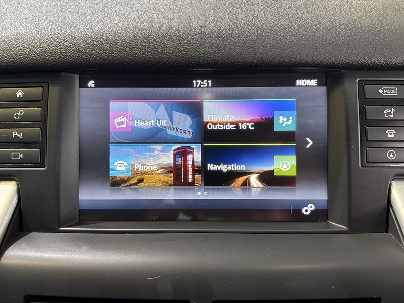 Used Land Rover Discovery Sport 2015 for sale - 76686771: Photo 31