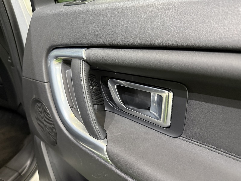 Used Land Rover Discovery Sport 2015 for sale - 76686771: Photo 40