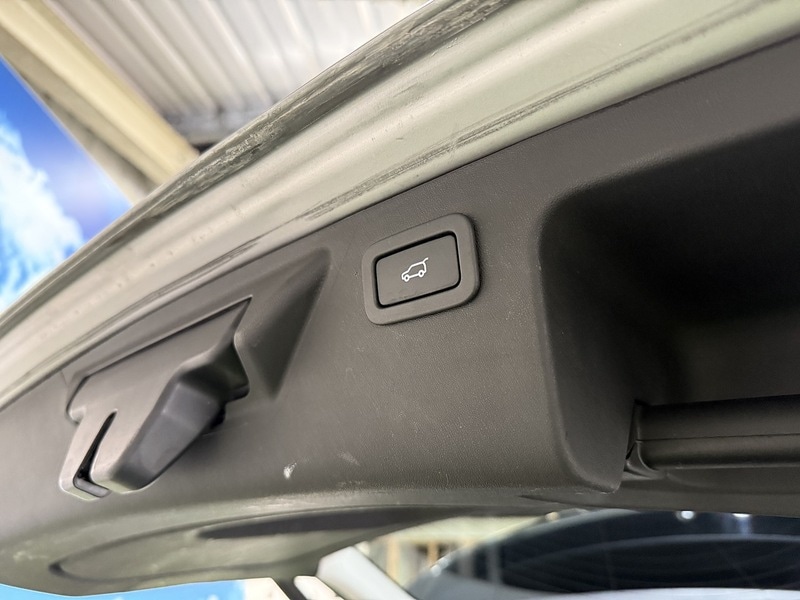 Used Land Rover Discovery Sport 2015 for sale - 76686771: Photo 45