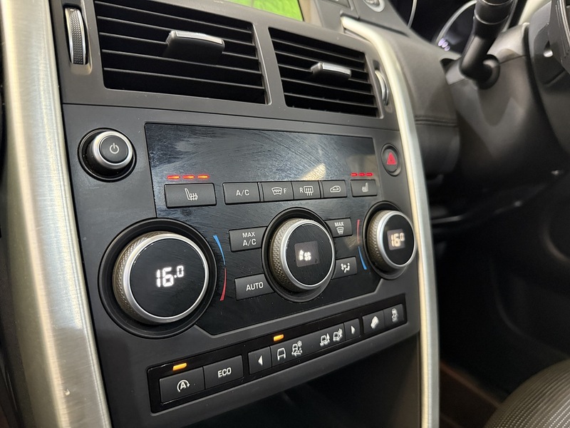 Used Land Rover Discovery Sport 2015 for sale - 76686771: Photo 65