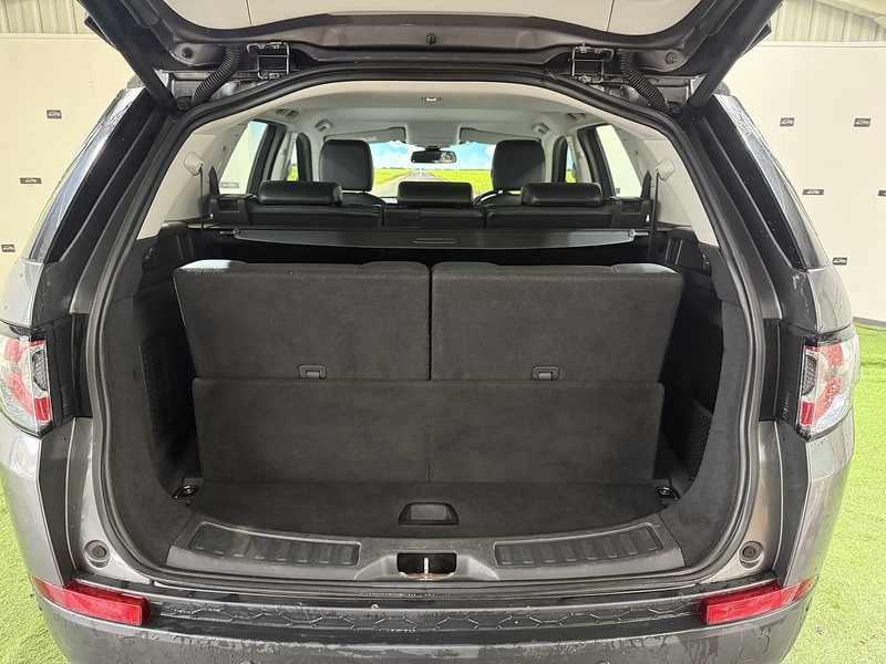 Used Land Rover Discovery Sport 2016 for sale - 77258886: Photo 17
