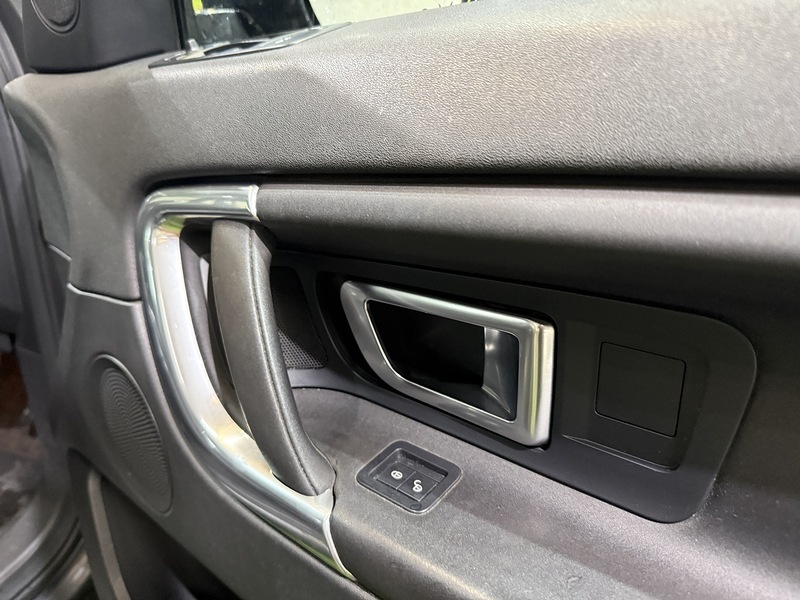 Used Land Rover Discovery Sport 2016 for sale - 77258886: Photo 20