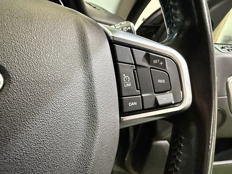 Used Land Rover Discovery Sport 2016 for sale - 77258886: Photo 29