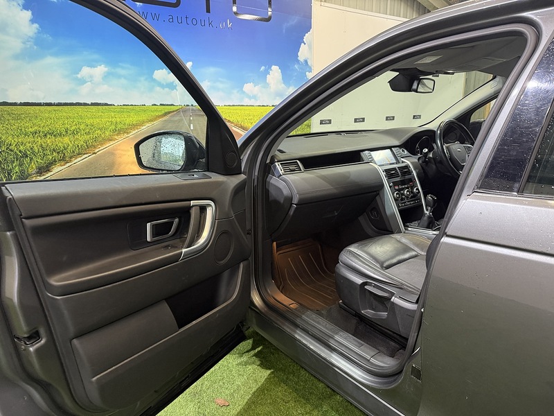 Used Land Rover Discovery Sport 2016 for sale - 77258886: Photo 58