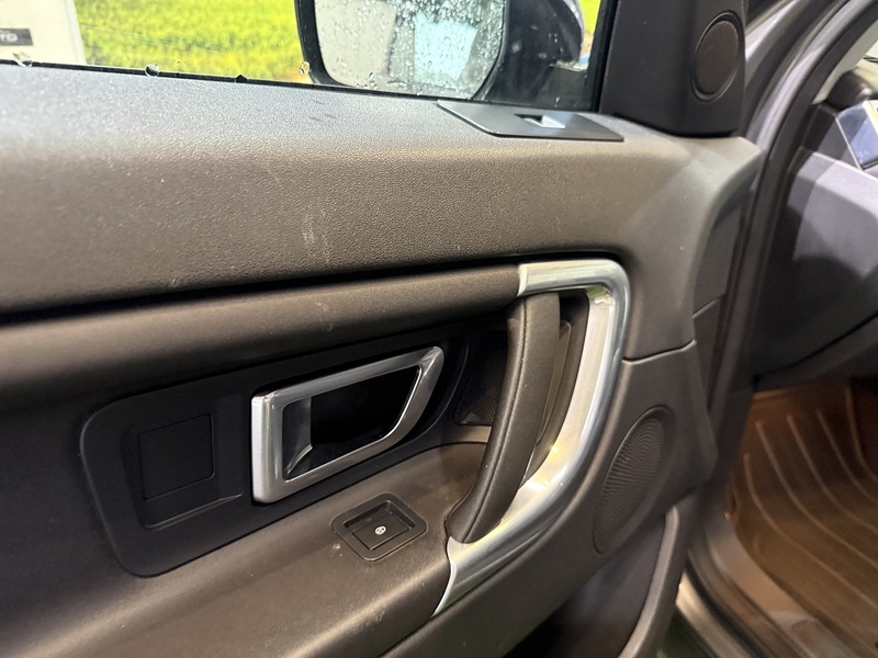 Used Land Rover Discovery Sport 2016 for sale - 77258886: Photo 63