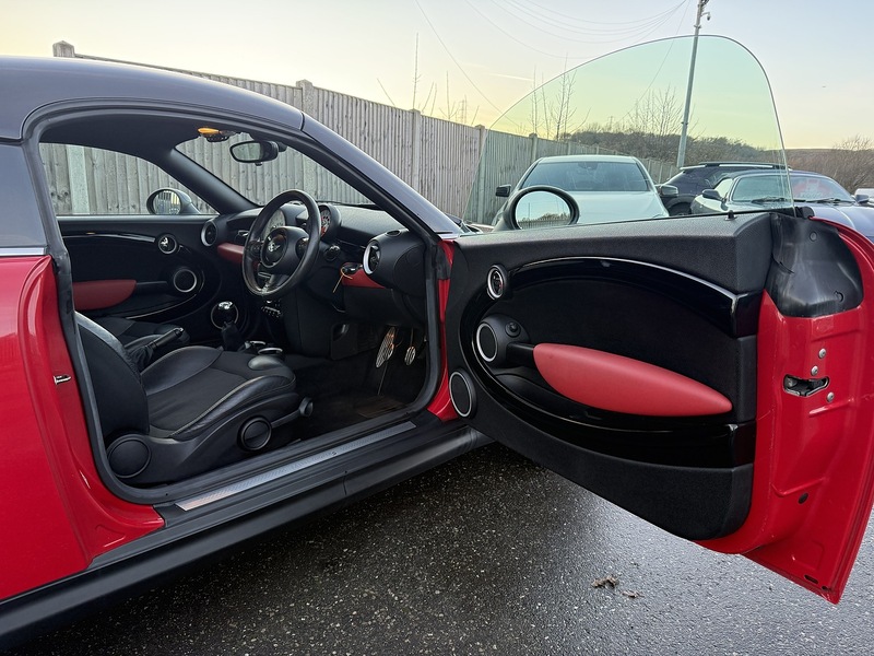 Used MINI Coupe 2011 for sale - 77258909: Photo 24