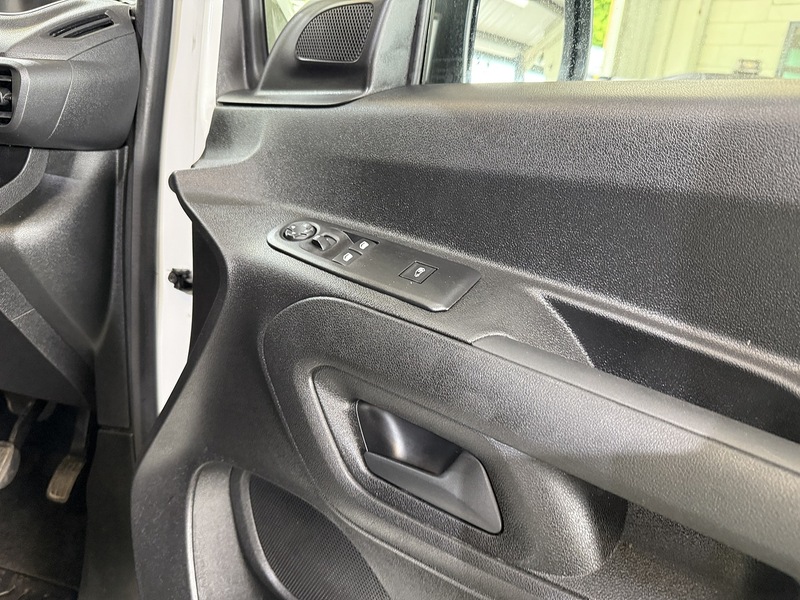 Used Vauxhall Combo 2020 for sale - 76193993: Photo 18