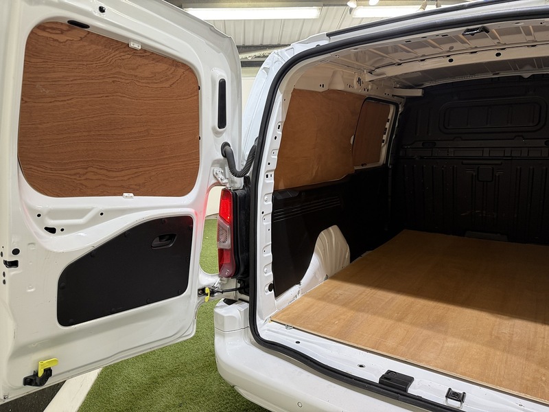 Used Vauxhall Combo 2020 for sale - 76193993: Photo 27