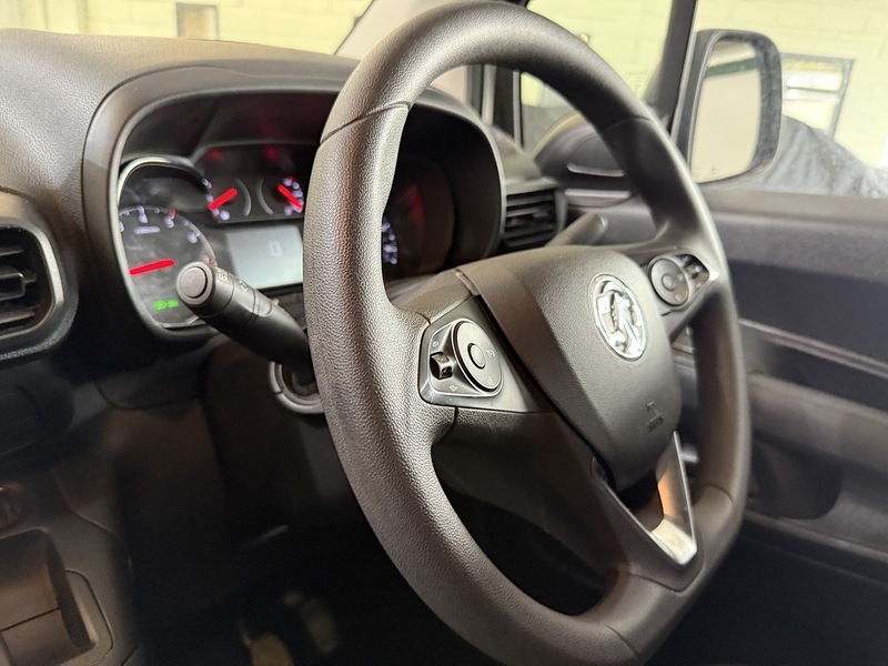 Used Vauxhall Combo 2020 for sale - 76193993: Photo 41