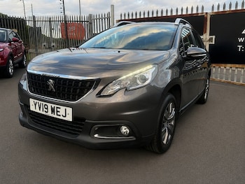 Used Peugeot 2008 2019 for sale - 78713499: Photo