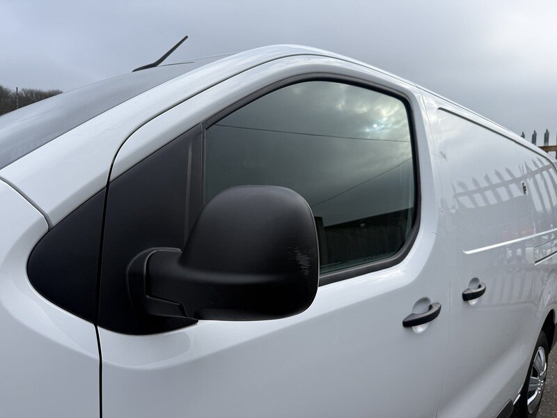 Used Vauxhall Vivaro 2022 for sale - 77805791: Photo 8