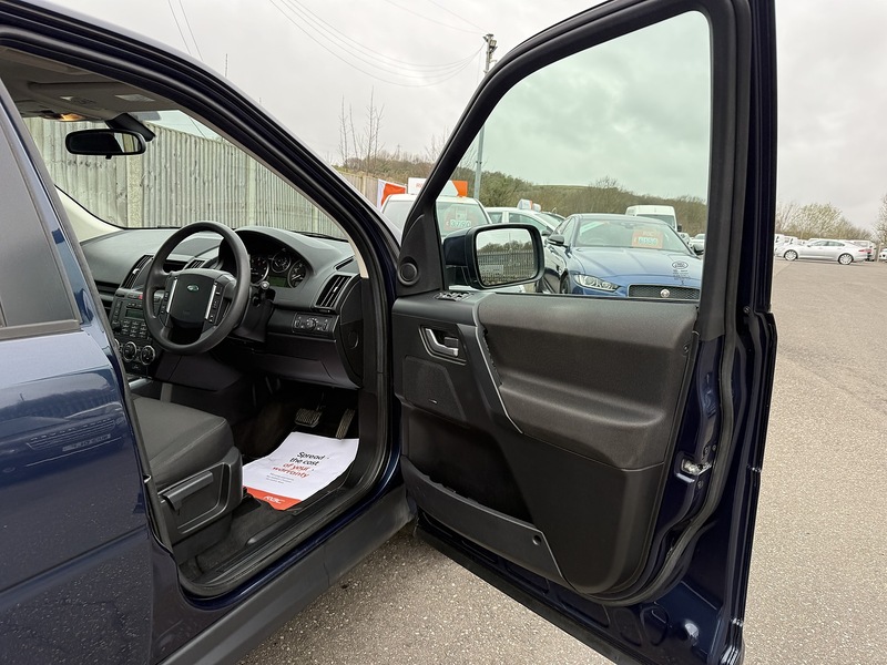 Used Land Rover Freelander 2 2012 for sale - 78031169: Photo 17