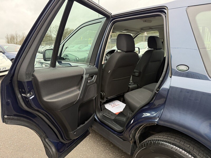 Used Land Rover Freelander 2 2012 for sale - 78031169: Photo 41