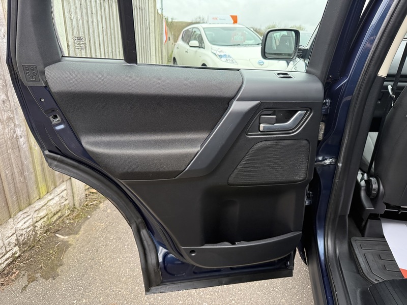 Used Land Rover Freelander 2 2012 for sale - 78031169: Photo 45